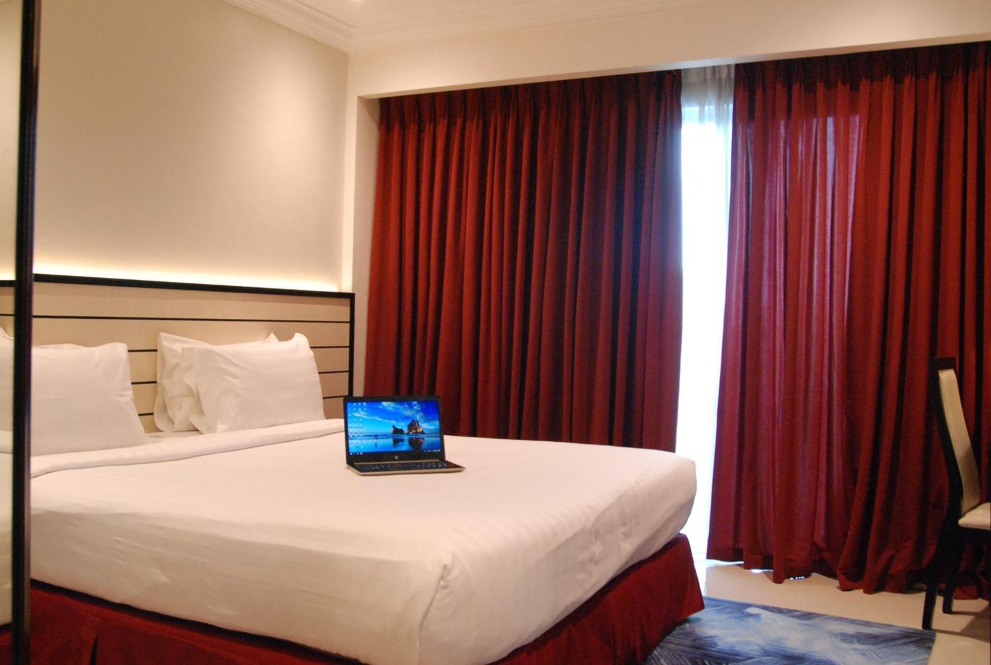 נגויה Pacific Palace Hotel חדר תמונה