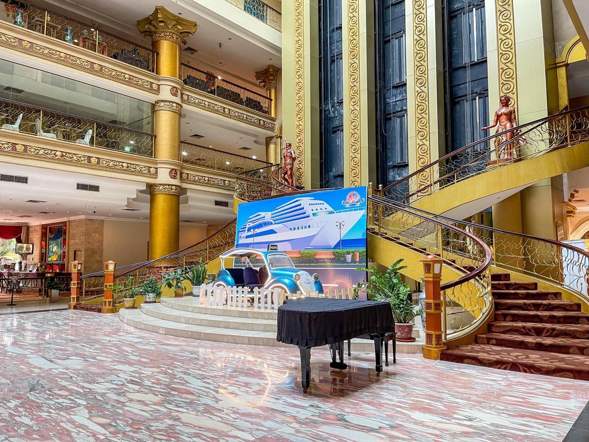 נגויה Pacific Palace Hotel מראה חיצוני תמונה
