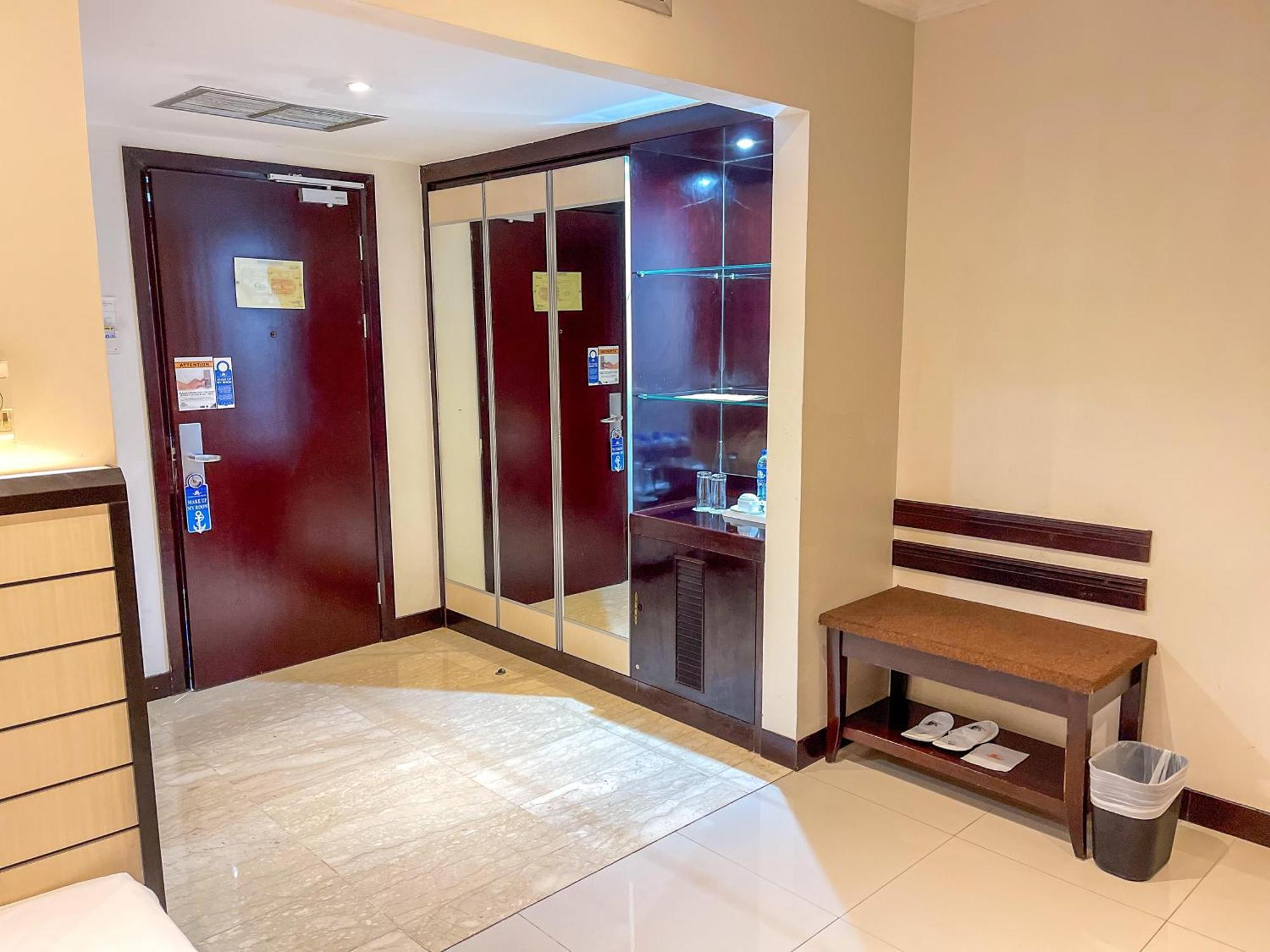 נגויה Pacific Palace Hotel חדר תמונה