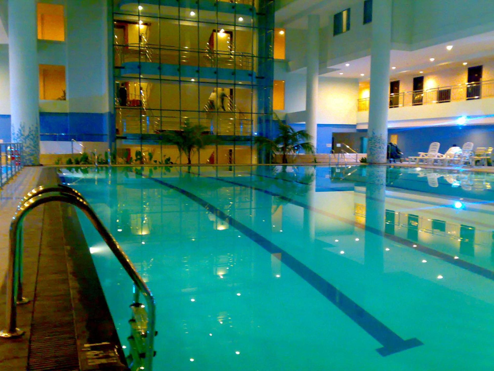 נגויה Pacific Palace Hotel מראה חיצוני תמונה